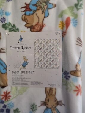 ​NWT Peter Rabbit Oversized Plush Throw Blanket 60x70 Colorful Floral